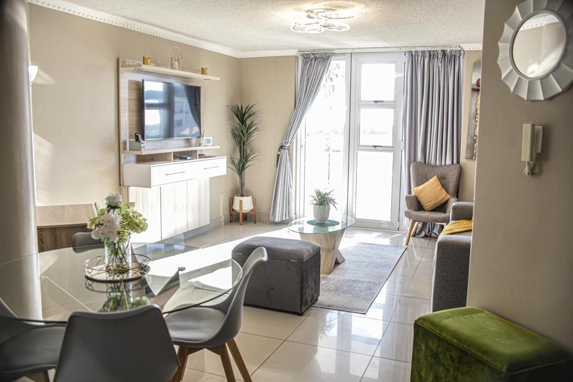 Cascades 103 Apartment พอร์ตเอลิซาเบธ ภายนอก รูปภาพ